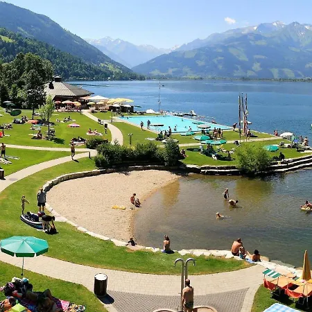 Luxurious With Sauna And Beautiful View Near Zell Am See 아파트